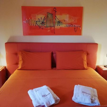 B&B Domus Traiani Benevento Bagian luar foto